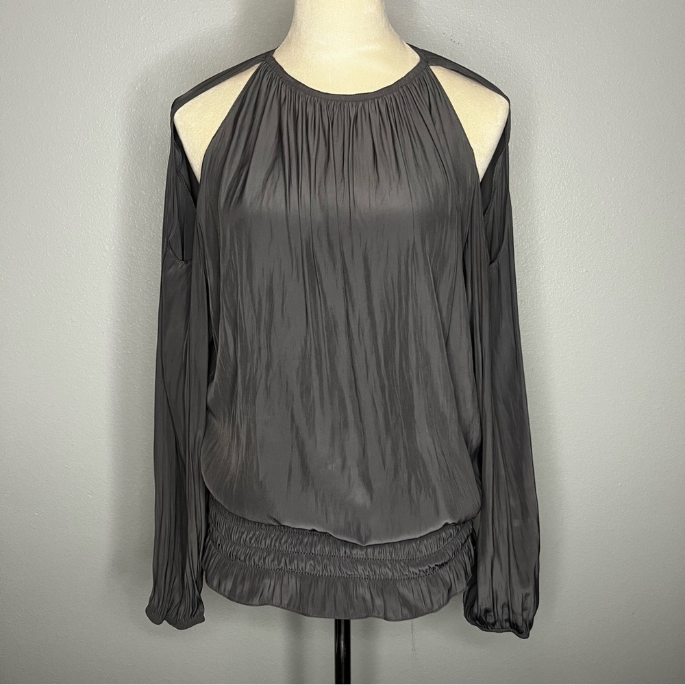 Ramy Brook Lauren Smocked Cold Shoulder Blouse Women Medium‎ Gray Casual Career